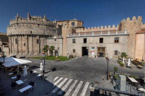 Hostal Restaurante Puerta del Alcázar